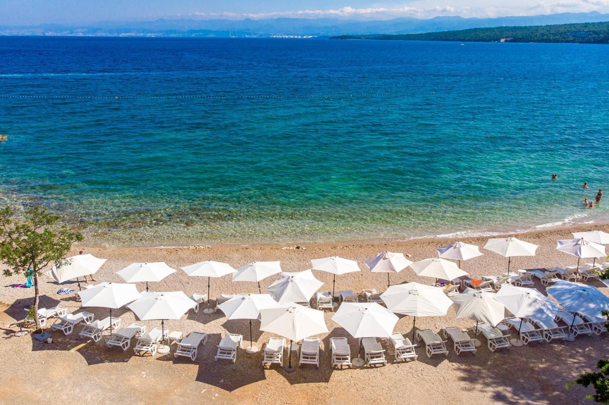 Blue Waves Resort Malinska Ngoại thất bức ảnh