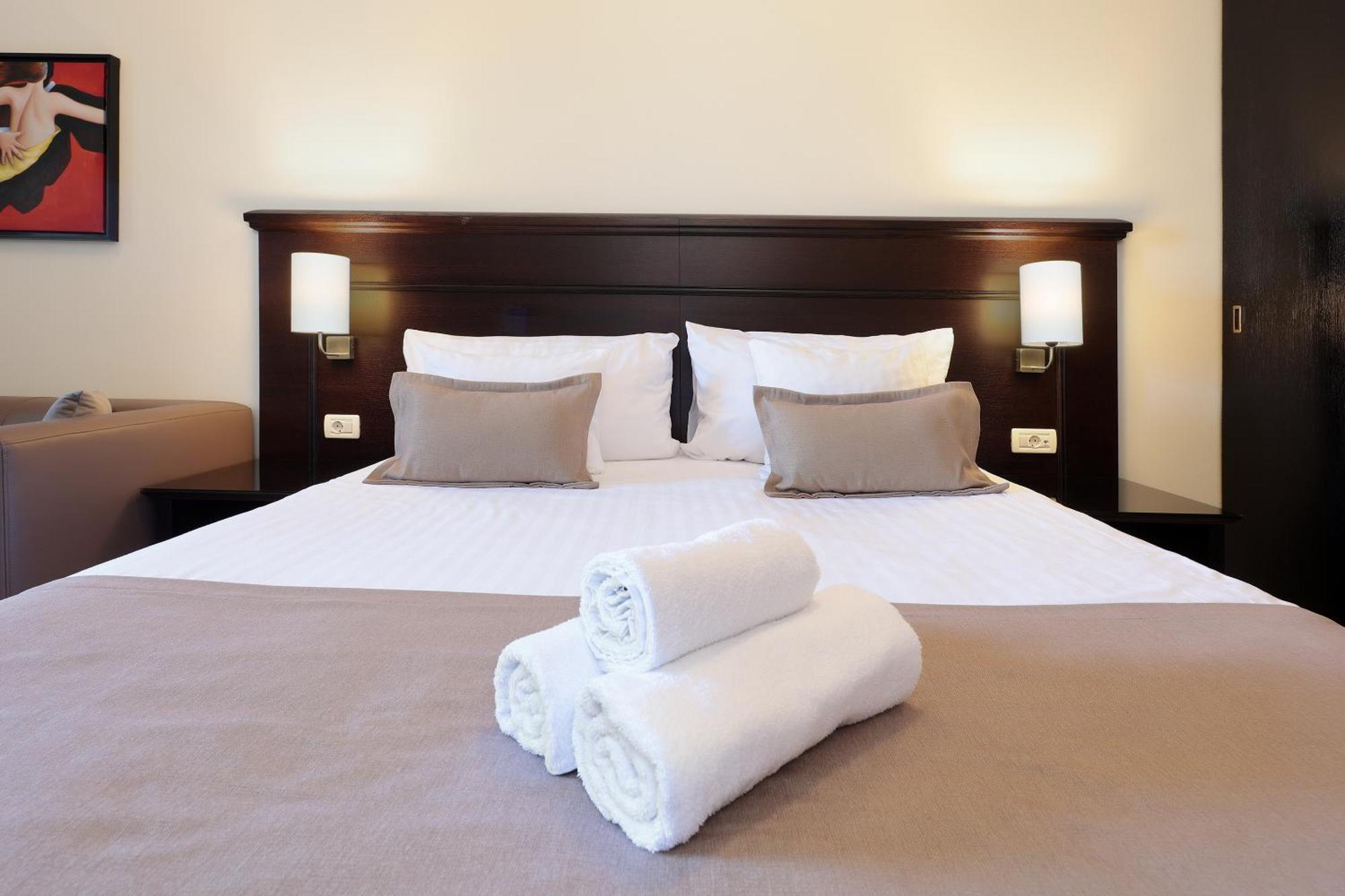Blue Waves Resort Malinska Ngoại thất bức ảnh